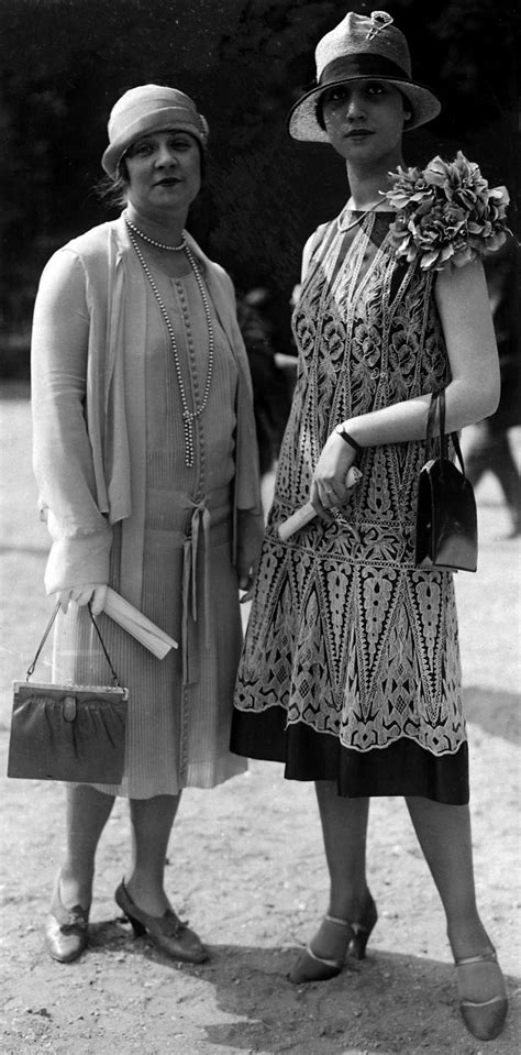 50 Fabulous Pictures of Women’s Street Style from the 1920s | 1920s ...