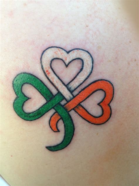 50+ of the Best Shamrock Tattoo Ideas to Celebrate the Proud Irish in ...