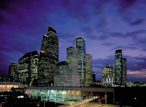 Houston skyline at night. - Picture of Houston, Texas Gulf Coast ...