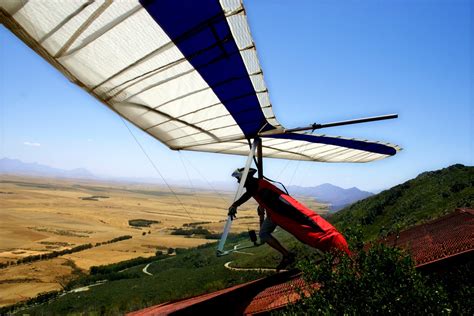 Basic Equipment for Every First-time Hang Gliders | My Hobby Life