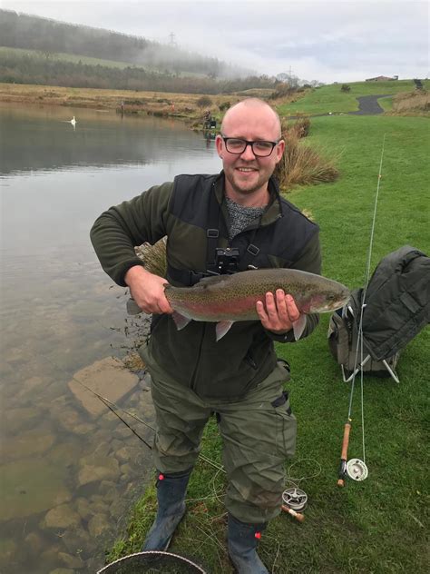 Winter stillwater fishing in the UK : r/flyfishing