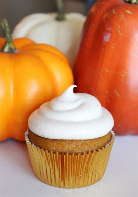 Life Made Simple: Hello, fall! Hello, pumpkin!