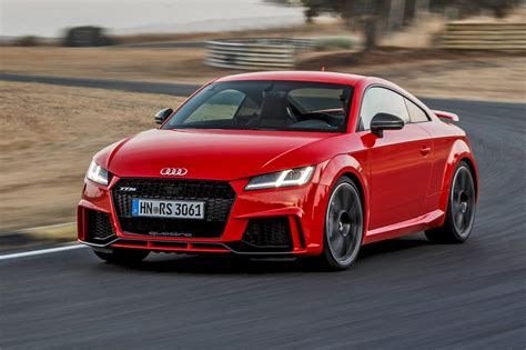 Audi TT RS Coupe (2016) review | CAR Magazine