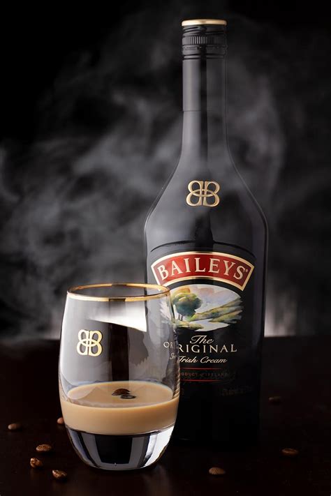 Drinks in Ireland: 15 Best Irish Drinks You Must Try » Maps 'N Bags