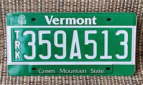 1994 VERMONT Metal Auto TRUCK Vehicle EXPIRED License Plate Green Wall ...