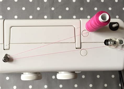 UNDERSTANDING THREAD TENSION ON YOUR SEWING MACHINE