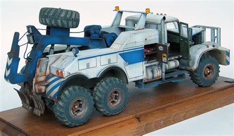 KrAZ-255B 1/24 Scale Model | Plastic model cars, Trucks, Diecast trucks