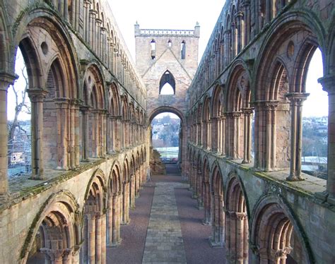 Jedburgh Abbey Tour Information - Secret Scotland