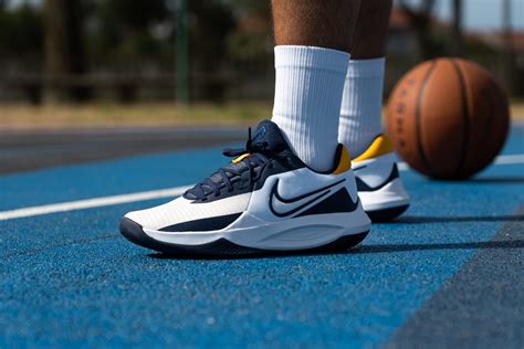 Cortadas por la mitad: Análisis y review de las Nike Precision 6 ...