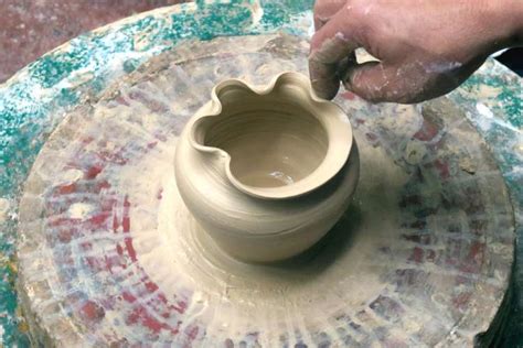 Guide to Wheel Throwing | Pottery for Beginners | Classpop!