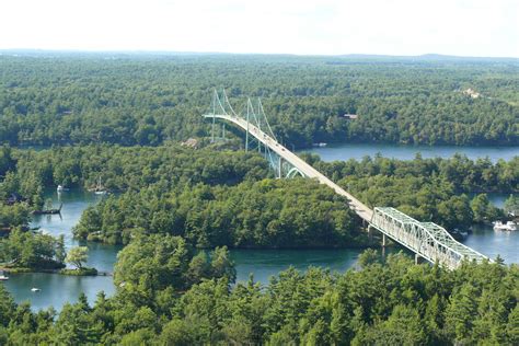 The Thousand Islands Bridge over the Saint Lawrence River [3648 × 2436 ...