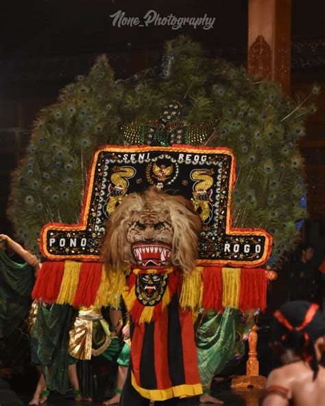 Sejarah dan Makna Tari Reog Ponorogo - Sering Jalan