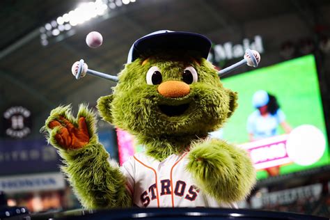 Astros’ mascot Orbit coming to Dayton library | Bluebonnet News