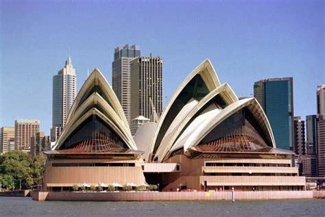 Sydney Opera House - An Architectural Biography