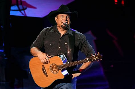 Garth Brooks' Talks 2023 Las Vegas Residency