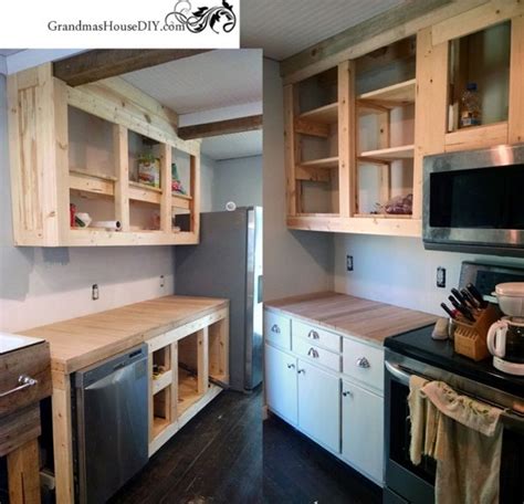 Simple DIY Kitchen Cabinets – Things In The Kitchen