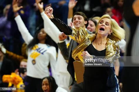 Kim Mulkey Photos and Premium High Res Pictures - Getty Images