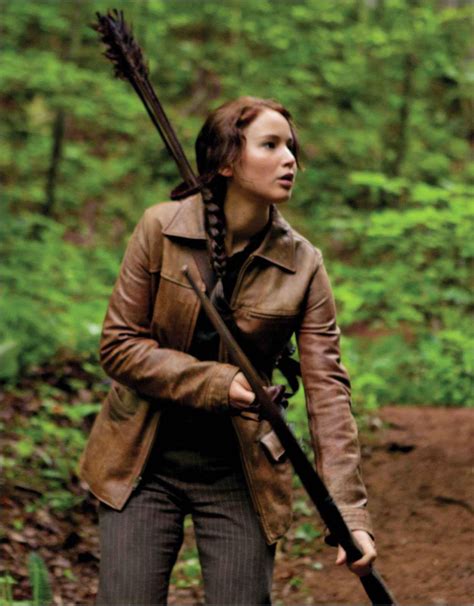 Katniss Everdeen's Relationships in "The Hunger Games" - HobbyLark