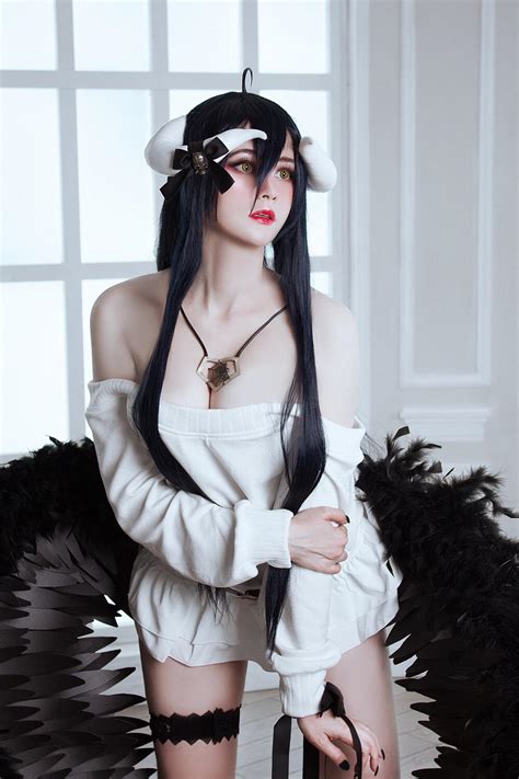 Albedo cosplay by me : r/overlord