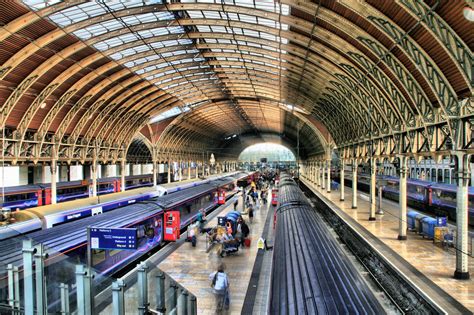 Paddington_Station_London