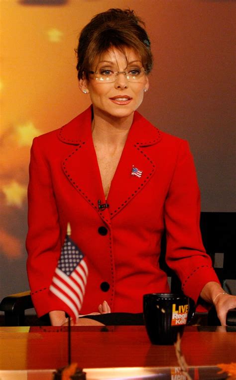 Sarah Palin from Kelly Ripa's Halloween Costumes Through the Years | E ...