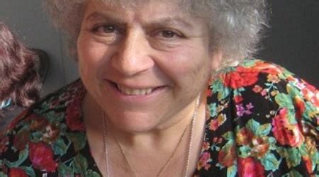 Miriam Margolyes Height, Weight, Age, Family, Biography, Facts