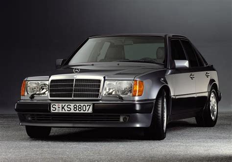 1989 Mercedes Benz W124 200E/C 2.0 (122 cui) gasoline