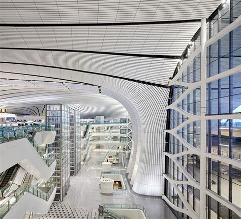 ZAHA HADID ARCHITECTS OPENS AIRPORT IN BEIJING - Artchitectours