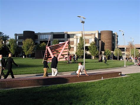 GMA | College for Creative Studies Central Quad