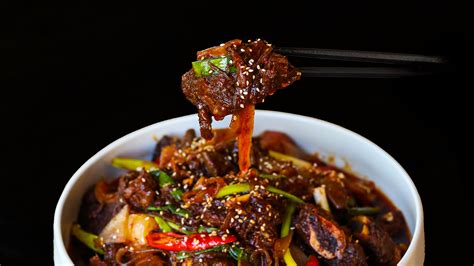 Spicy Galbi Jjim Korean Braised Beef Short Ribs Recipe & Video ...