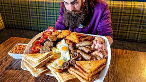 THE TRAP'S UNBEATEN FULL WELSH BREAKFAST | BeardMeatsFood - YouTube