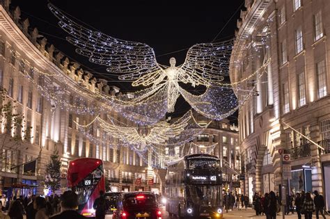 18 Enchanting Photos Of London's Lovely Christmas Lights | Londonist