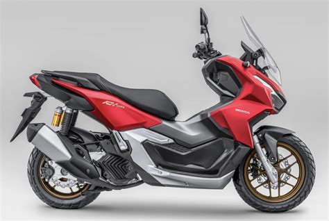 Honda ADV 160 vs ADV 150 - banyak beza selain enjin | MyWinet