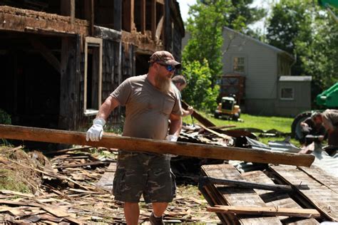 DIY Network's Barnwood Builders: Behind the Scenes | Barnwood Builders ...