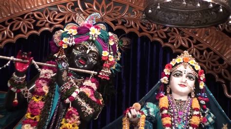 Sri Radha Madhava darshan in Sri Mayapur. - YouTube