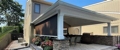 Retractable Solar Screens | Solar Screen Installation