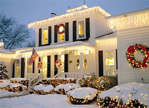 30+ Christmas Lights Front Of House – DECOOMO