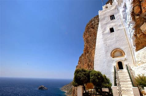 The Monastery of Panagia Hozoviotissa | Amusing Planet