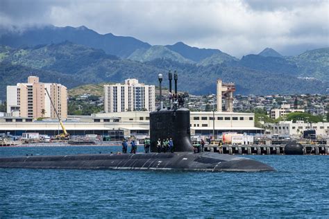 DVIDS - Images - USS Missouri Departs Pearl Harbor Naval Shipyard for ...