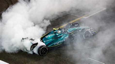 Abu Dhabi GP: legend Vettel bows out in a flurry of donuts | Top Gear