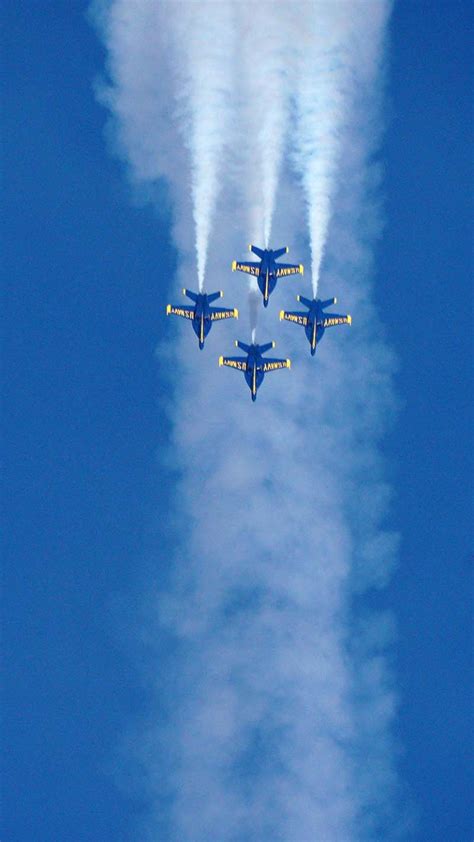 Blue Angels Train for El Centro’s Festival of Flight March 12, Wowing ...