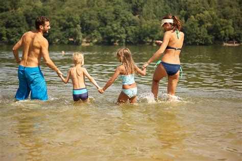 Broken Bow Lake Swimming Holes - 5 to Check Out | Blue Beaver Cabins