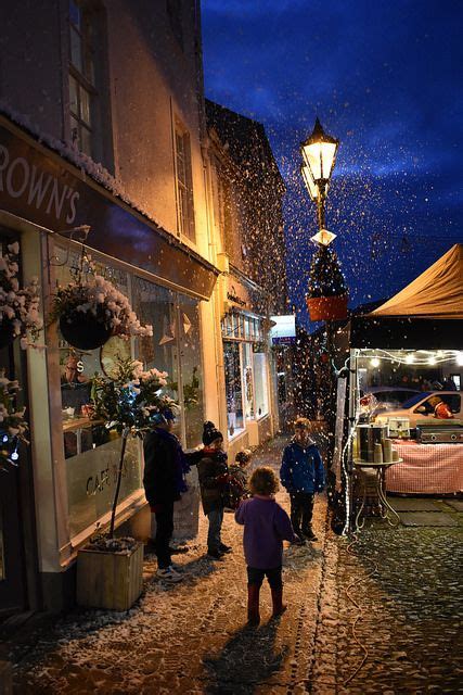 Brampton Cumbria Christmas Lights 2016 | Christmas in england ...