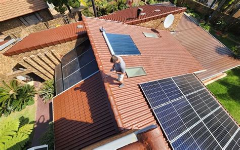 How to Prepare Your Roof for Solar Panel Installation: A Comprehensive ...