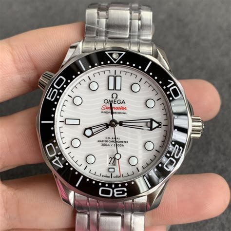 OM Factory Replica Omega Seamaster Diver 300m Black Ceramic Bezel White ...