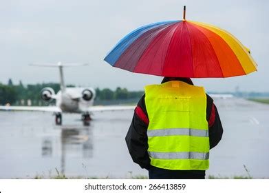 4,181 Airport ground crew Images, Stock Photos & Vectors | Shutterstock