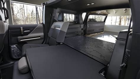 Hummer Ev Interior Pictures / 2020 Hummer H4 Interior Hummer Interior ...