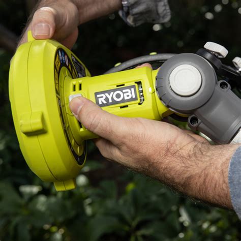 Ryobi One+ 18V Cordless Roof And Gutter Leaf Blower Attachment ...