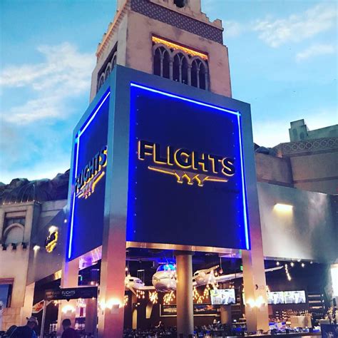 flights restaurant las vegas happy hour - Mallory Jolly