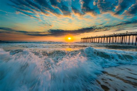 Download Horizon Blue Wave Sunset Ocean Man Made Pier 4k Ultra HD Wallpaper